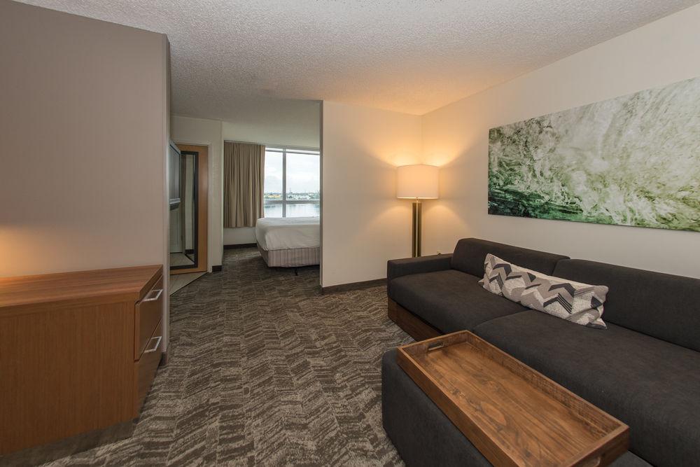 מיאמי ספרינגס Springhill Suites By Marriott Miami Airport South Blue Lagoon Area מראה חיצוני תמונה