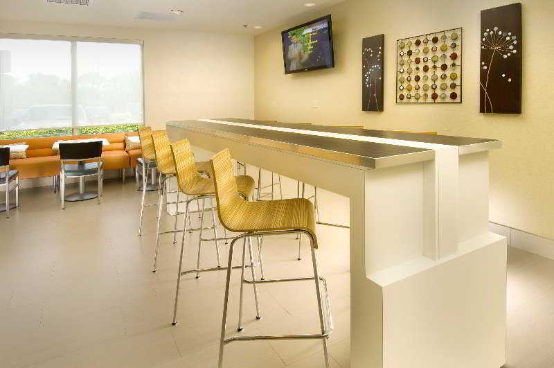 מיאמי ספרינגס Springhill Suites By Marriott Miami Airport South Blue Lagoon Area מראה חיצוני תמונה
