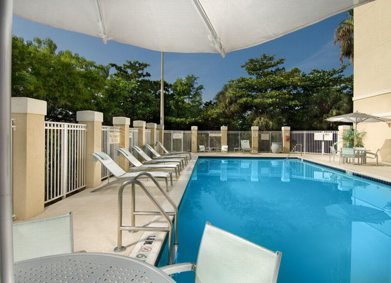 מיאמי ספרינגס Springhill Suites By Marriott Miami Airport South Blue Lagoon Area מראה חיצוני תמונה